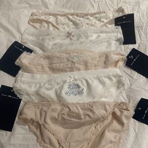 Brandy Melville pantys set x5